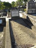 image of grave number 370394